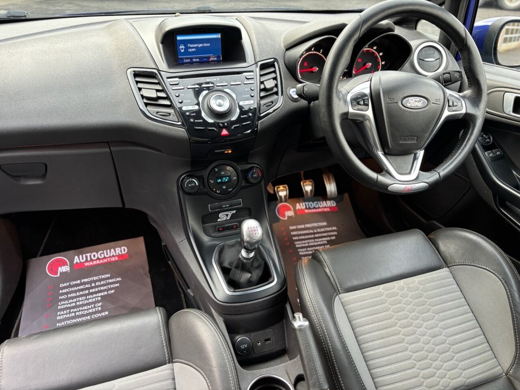 Used Ford Fiesta 2015 for sale - 76454069: Photo 26