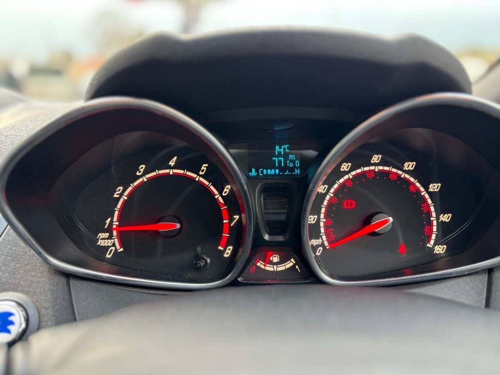 Used Ford Fiesta 2015 for sale - 76454069: Photo 28