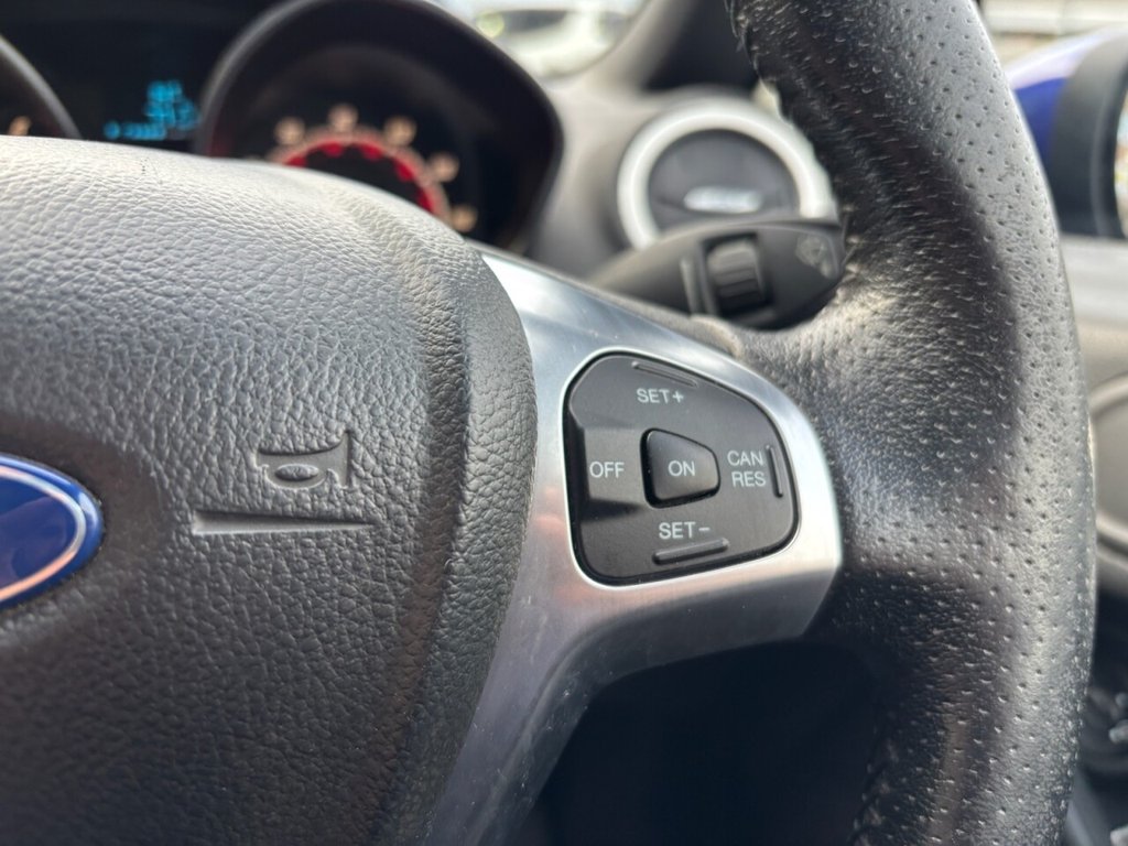 Used Ford Fiesta 2015 for sale - 76454069: Photo 30