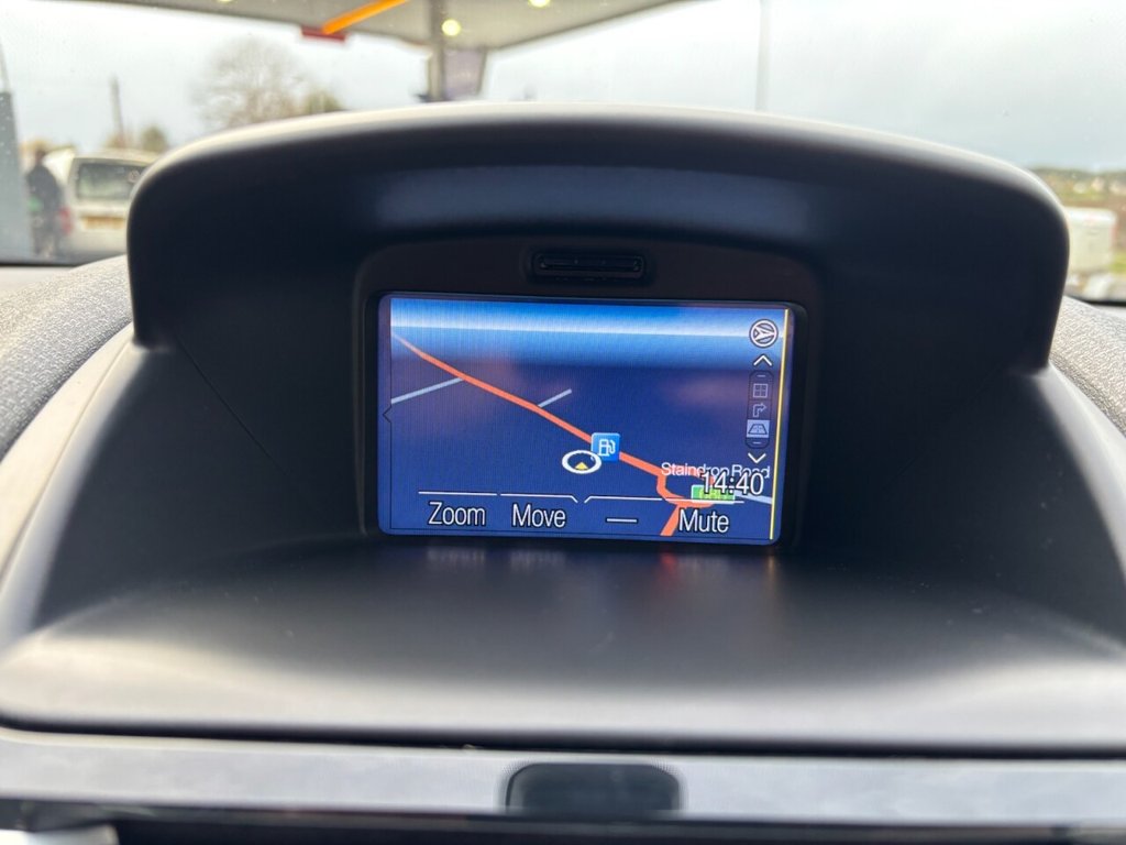 Used Ford Fiesta 2015 for sale - 76454069: Photo 31