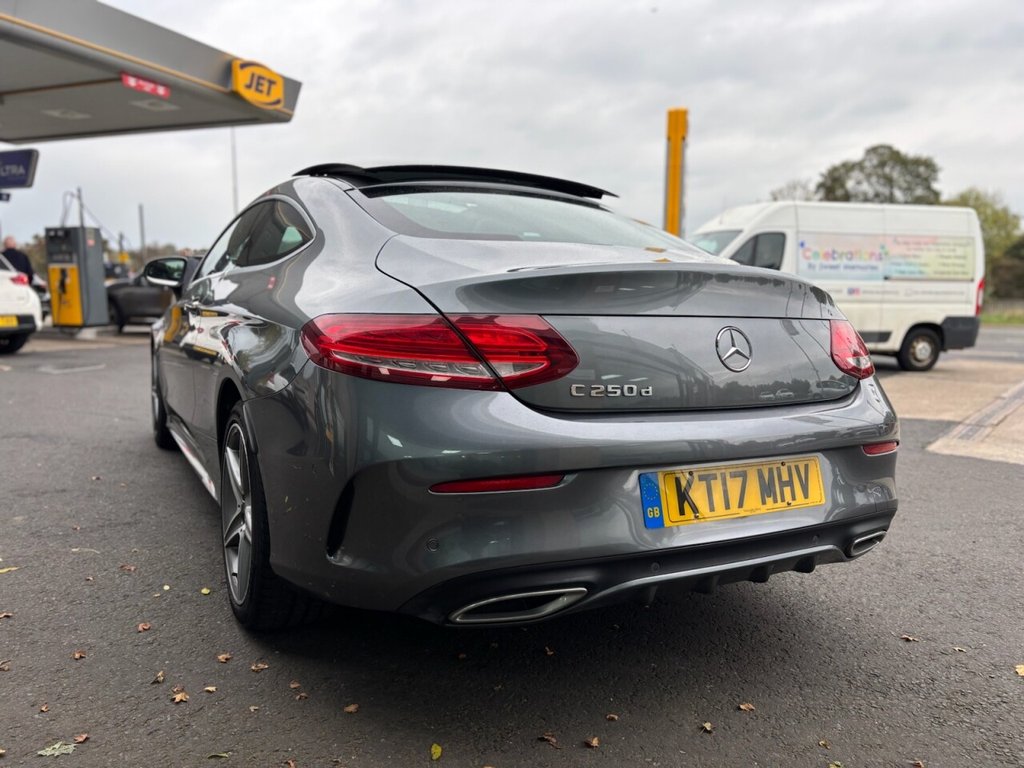 Used Mercedes-Benz C Class 2017 for sale - 76317216: Photo 10