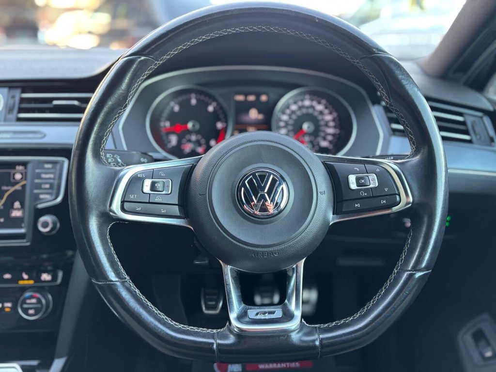 Used Volkswagen Passat 2016 for sale - 76910277: Photo 32