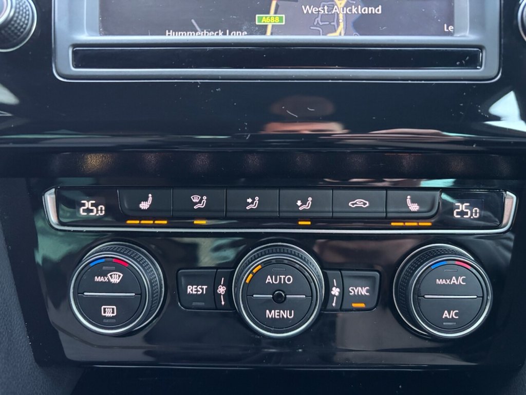 Used Volkswagen Passat 2016 for sale - 76910277: Photo 38