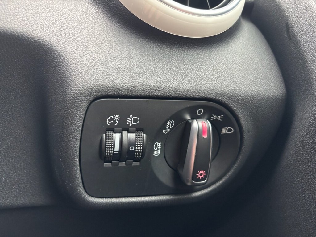 Used Audi A1 2012 for sale - 76686138: Photo 35