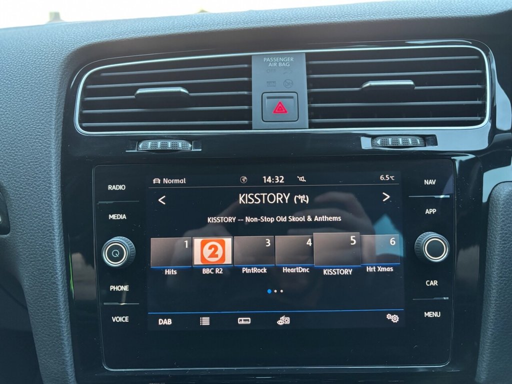 Used Volkswagen Golf 2019 for sale - 76973445: Photo 34