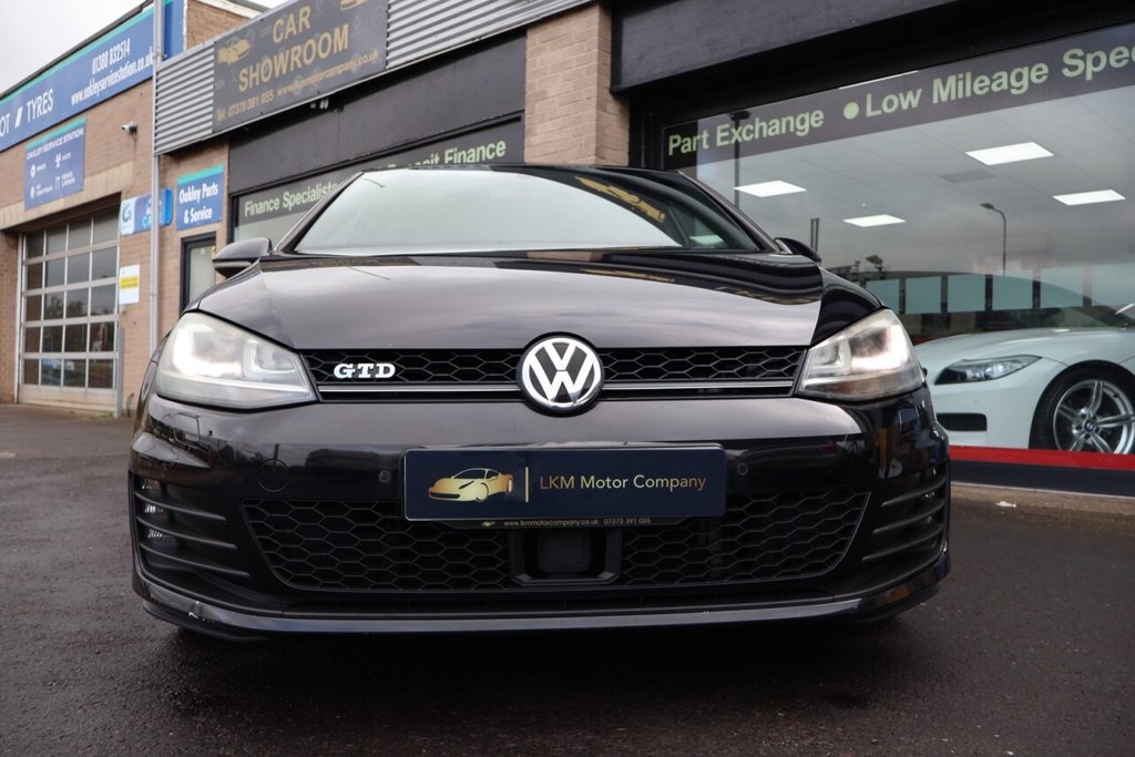 Used Volkswagen Golf 2014 for sale - 78123974: Photo 2