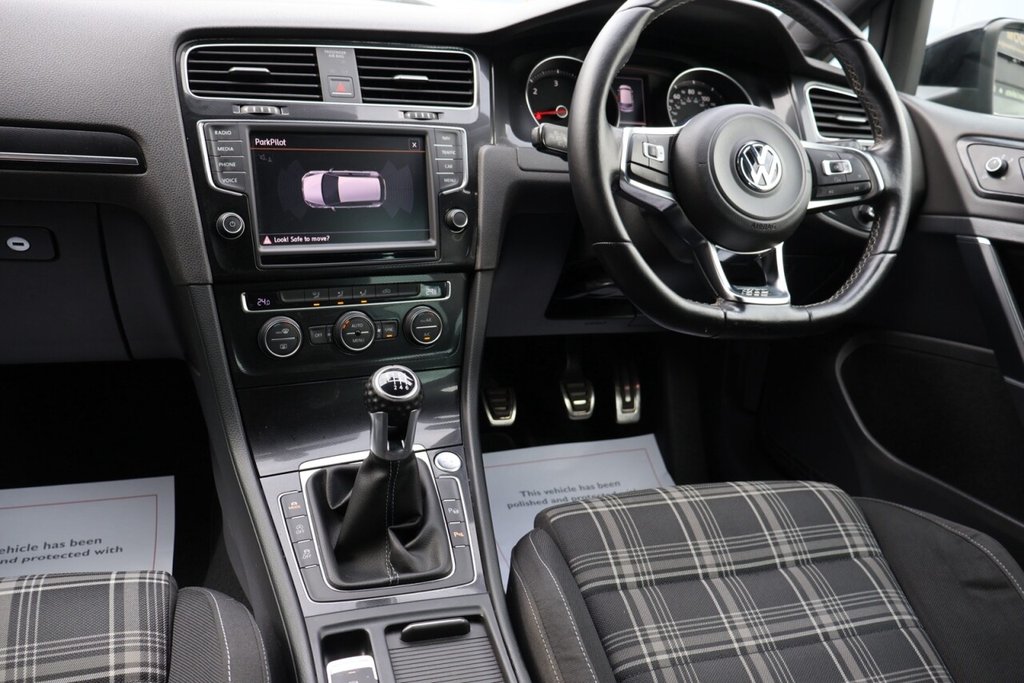 Used Volkswagen Golf 2014 for sale - 78123974: Photo 25