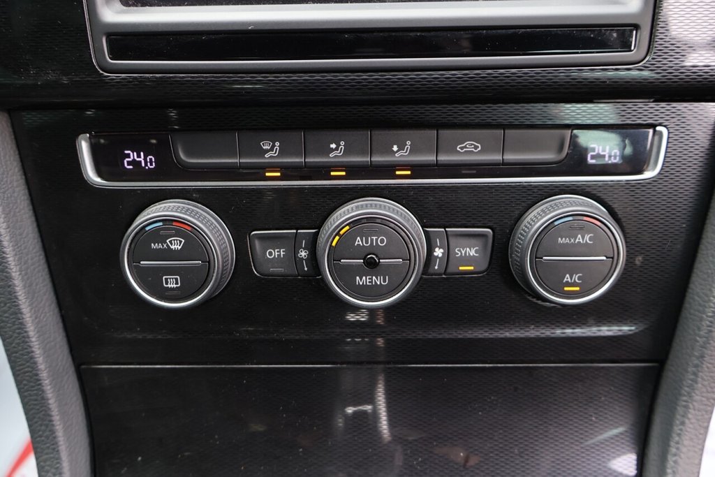 Used Volkswagen Golf 2014 for sale - 78123974: Photo 33