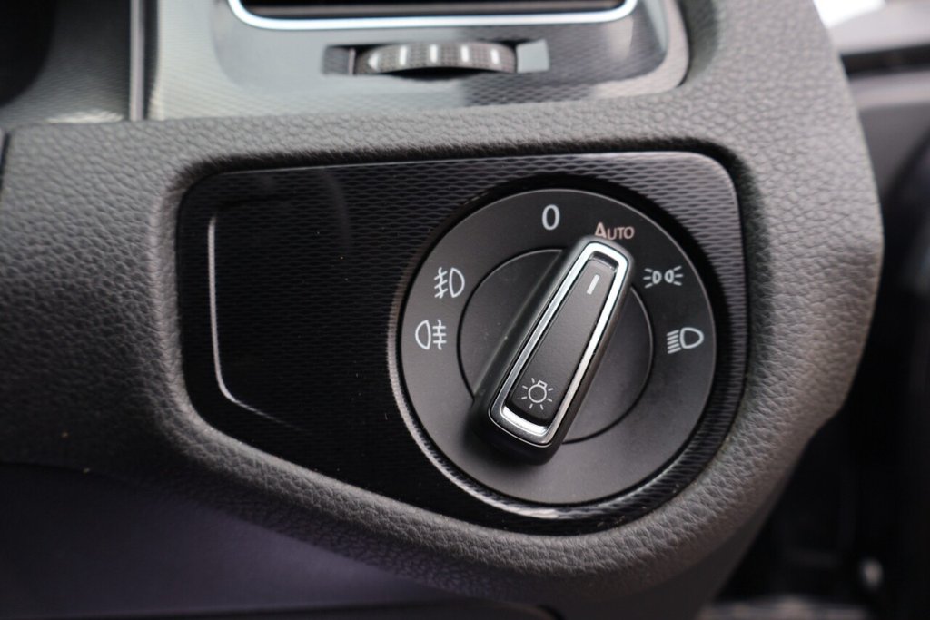 Used Volkswagen Golf 2014 for sale - 78123974: Photo 36