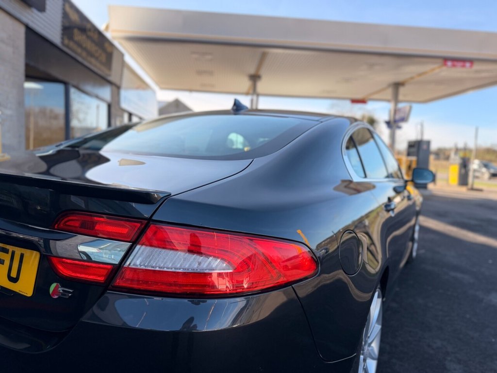 Used Jaguar XF 2015 for sale - 77672710: Photo 17