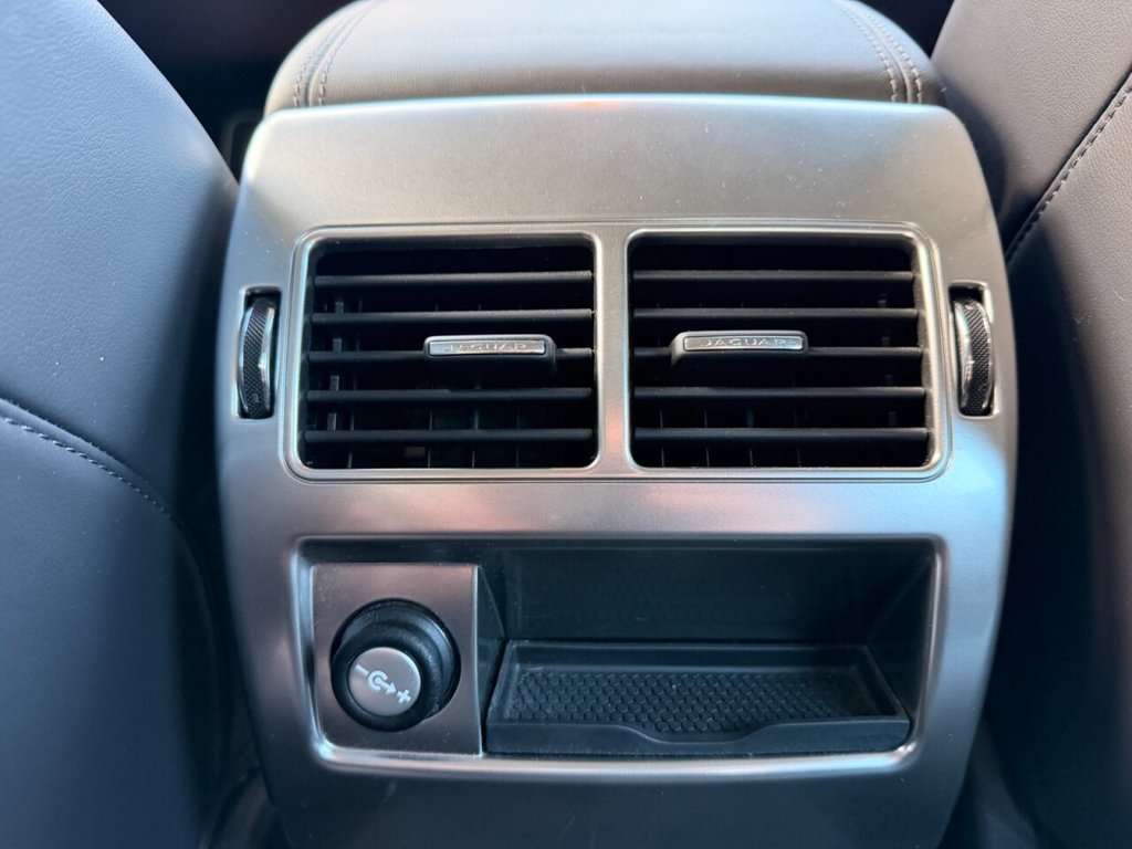 Used Jaguar XF 2015 for sale - 77672710: Photo 33