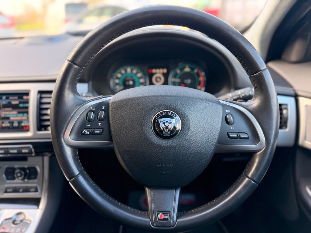 Used Jaguar XF 2015 for sale - 77672710: Photo 35