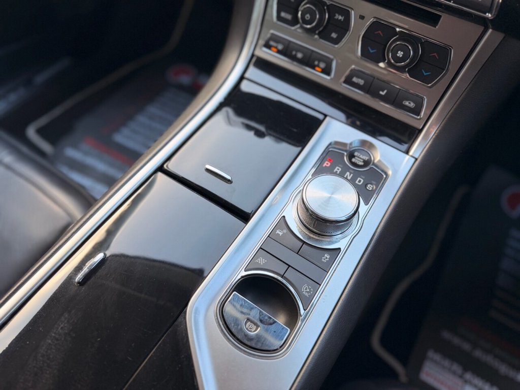 Used Jaguar XF 2015 for sale - 77672710: Photo 42