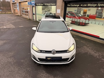 Used Volkswagen Golf 2015 for sale - 77356378: Photo