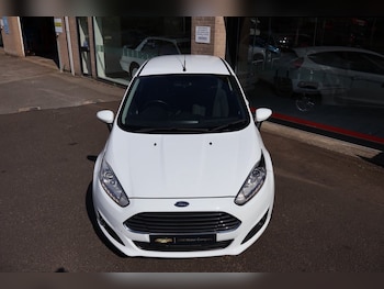 Used Ford Fiesta 2016 for sale - 79334302: Photo