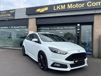 2016 (04) - 2.0T EcoBoost ST-3 Hatchback 5dr Petrol Manual Euro 6 (s/s) (250 ps)