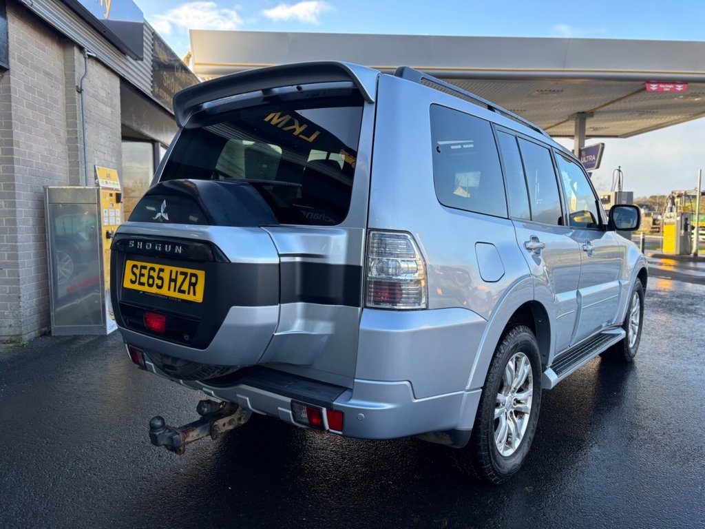 Used Mitsubishi Shogun 2015 for sale - 76900216: Photo 12