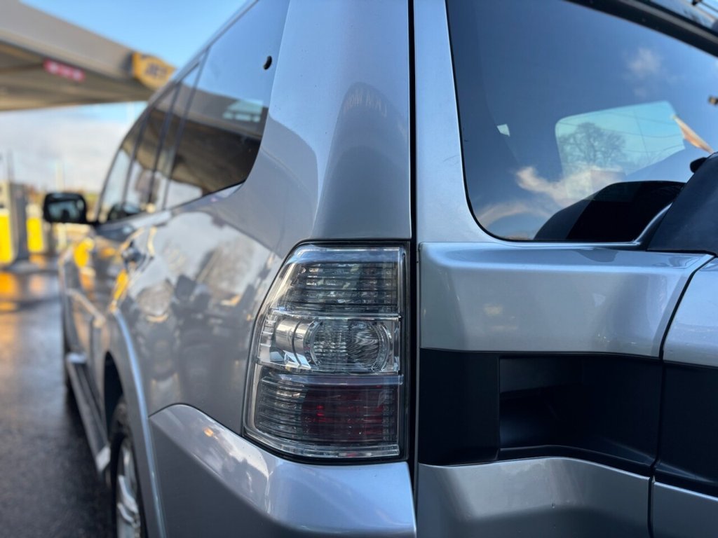 Used Mitsubishi Shogun 2015 for sale - 76900216: Photo 14