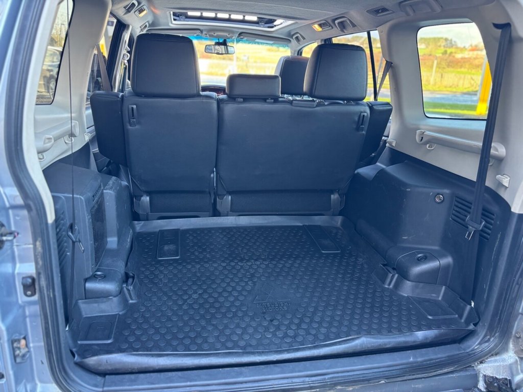 Used Mitsubishi Shogun 2015 for sale - 76900216: Photo 25