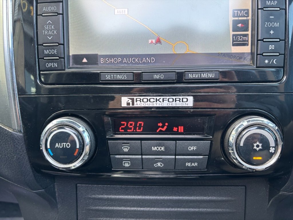 Used Mitsubishi Shogun 2015 for sale - 76900216: Photo 37