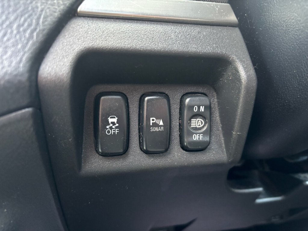 Used Mitsubishi Shogun 2015 for sale - 76900216: Photo 41