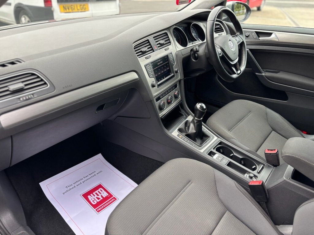 Used Volkswagen Golf 2016 for sale - 76118403: Photo 20