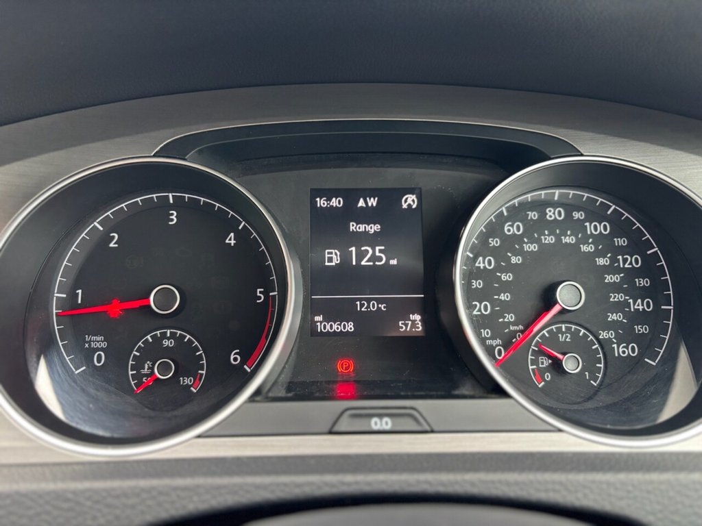 Used Volkswagen Golf 2016 for sale - 76118403: Photo 27