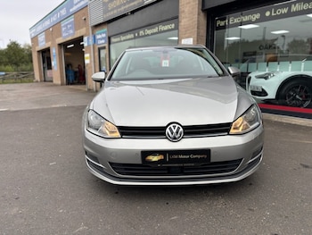 Used Volkswagen Golf 2016 for sale - 76118403: Photo 2