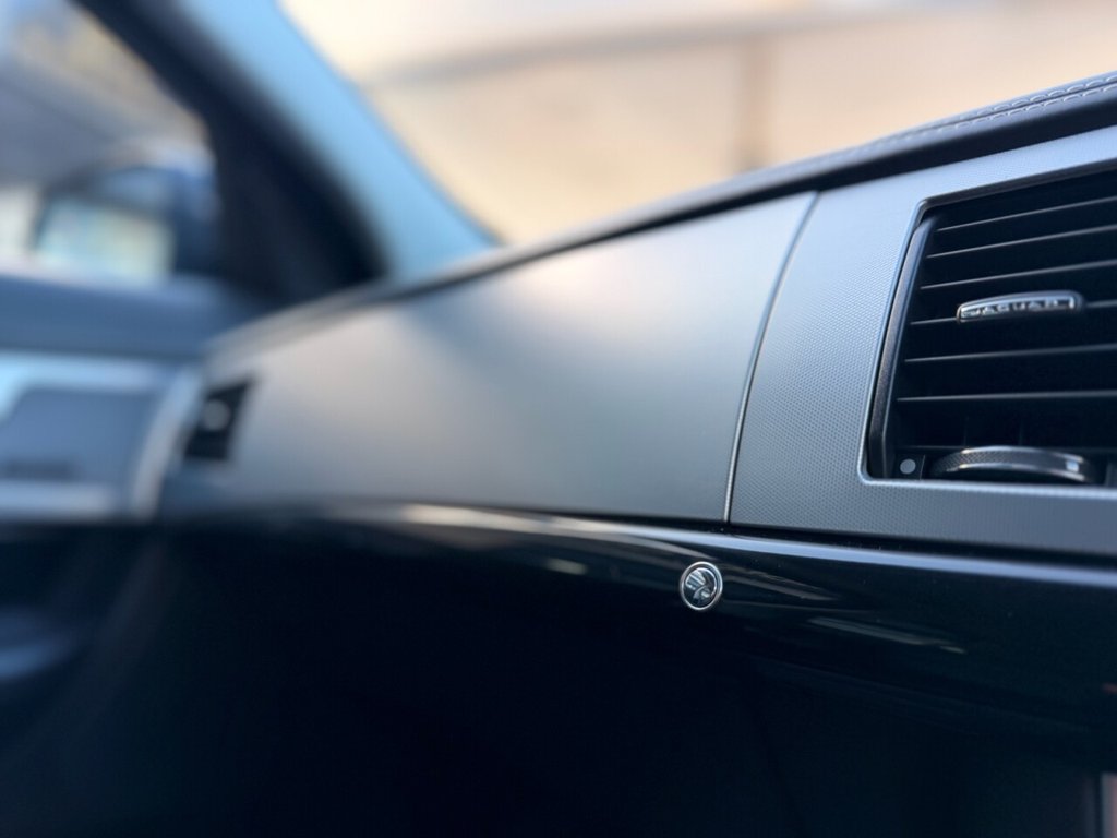 Used Jaguar XF 2015 for sale - 77583199: Photo 43