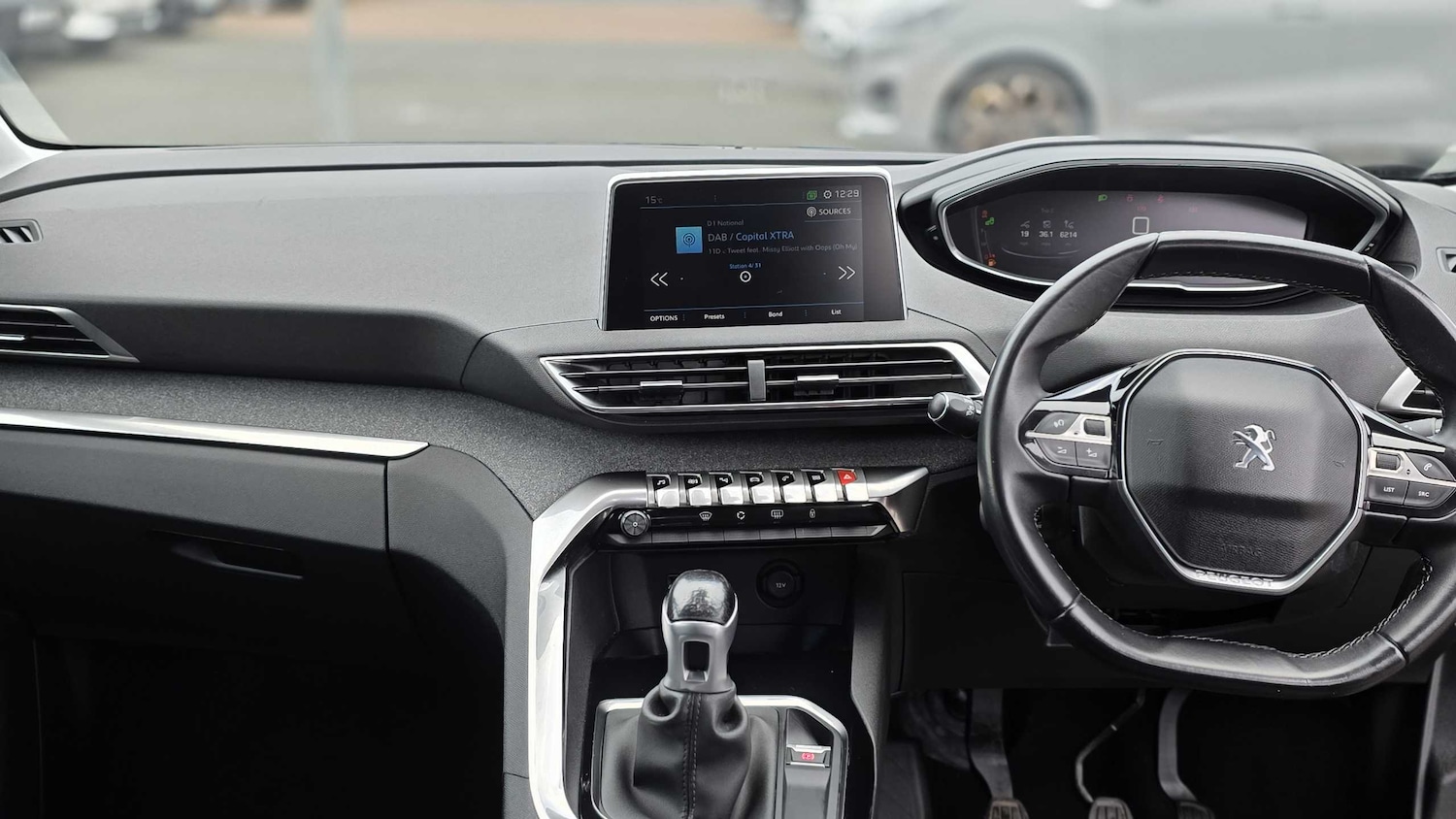 Used Peugeot 3008 2018 for sale - 76774201: Photo 8