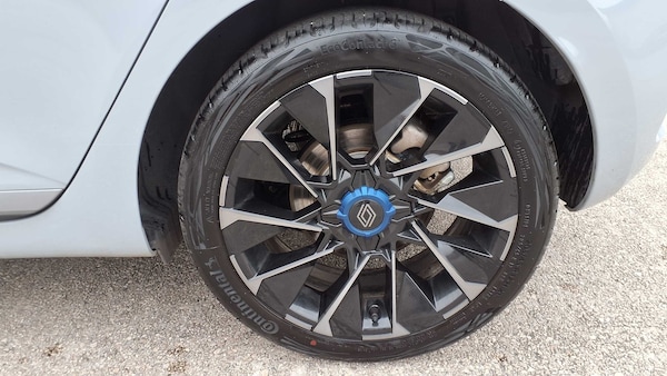 Used Renault Clio 2025 for sale - 76170032: Photo 10