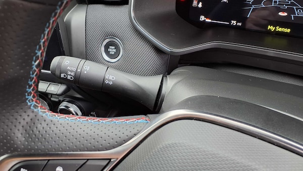 Used Renault Clio 2025 for sale - 76170032: Photo 28