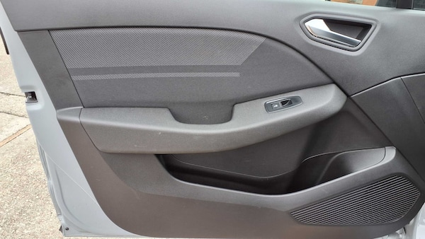 Used Renault Clio 2025 for sale - 76170032: Photo 34