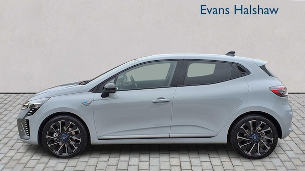 Used Renault Clio 2025 for sale - 76170032: Photo 4
