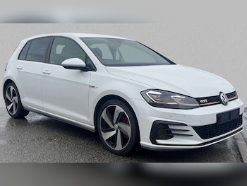 Volkswagen - Golf