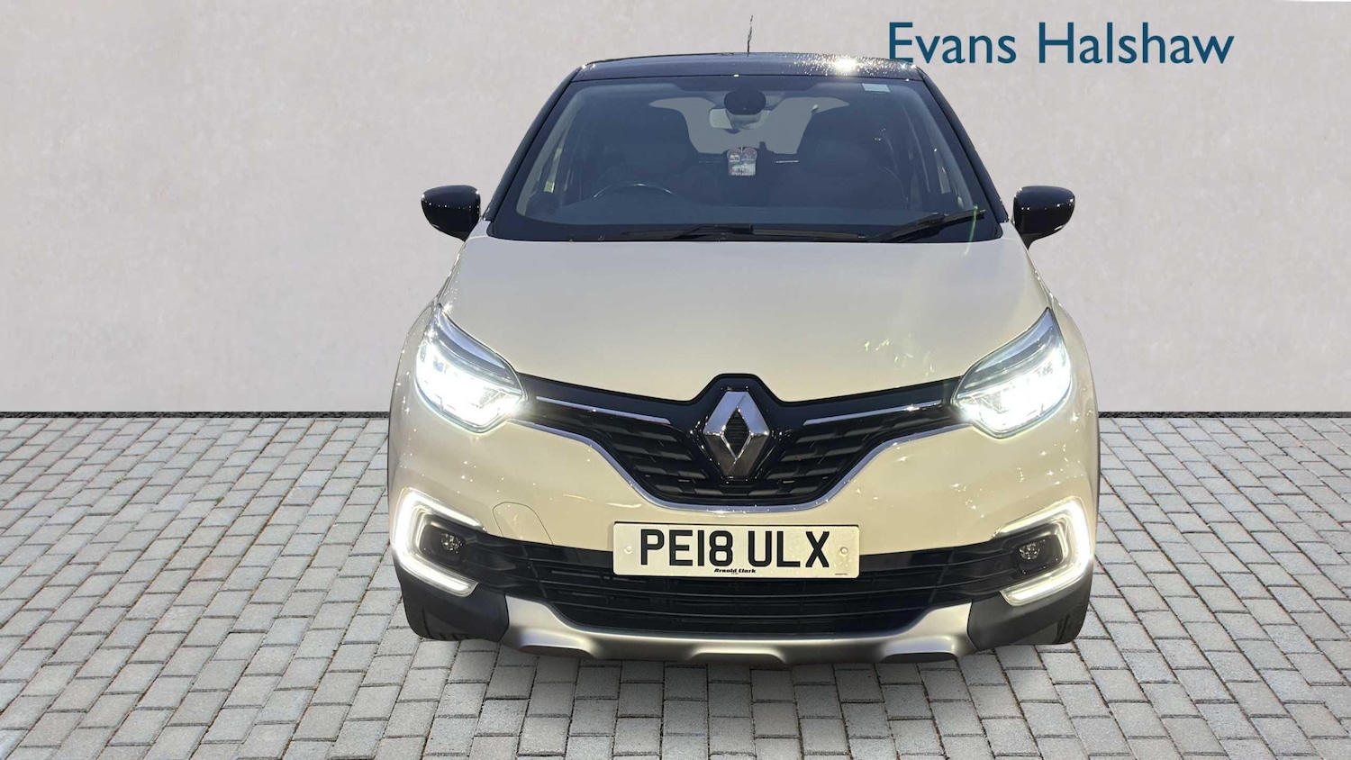 Used Renault Captur 2018 for sale - 77281957: Photo 4