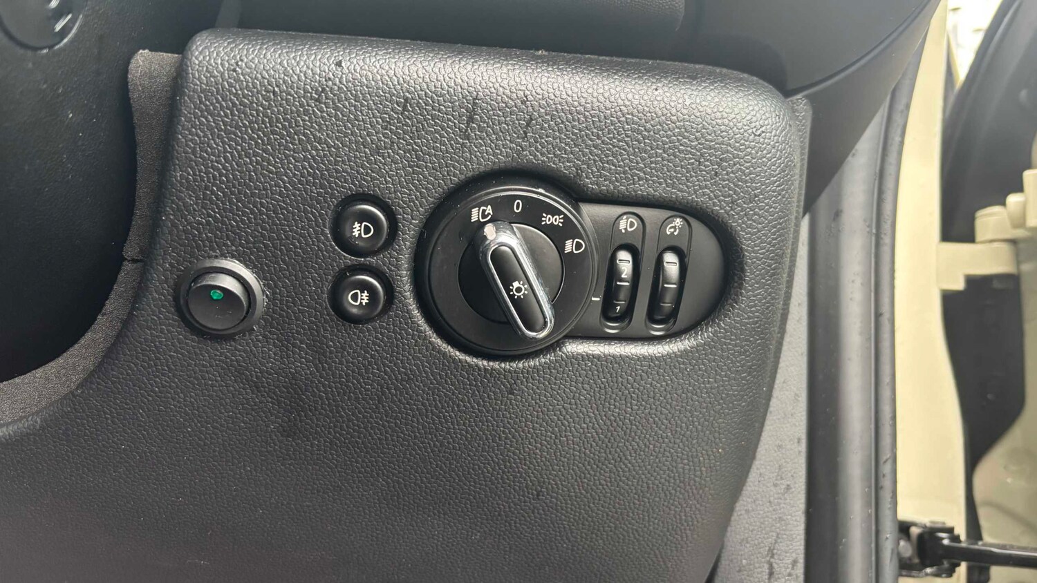 Used MINI Hatch 2019 for sale - 76540787: Photo 15