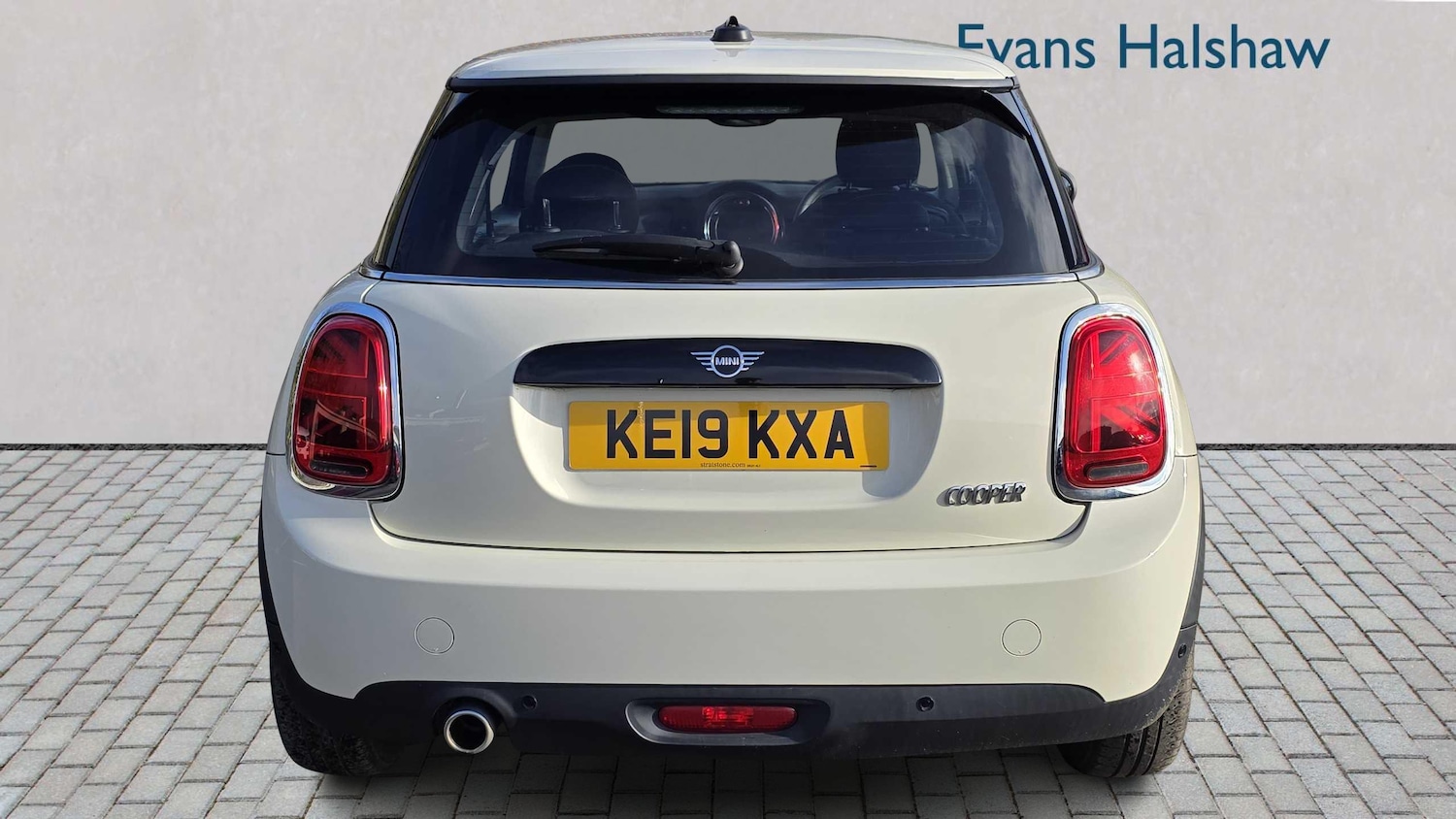 Used MINI Hatch 2019 for sale - 76540787: Photo 3