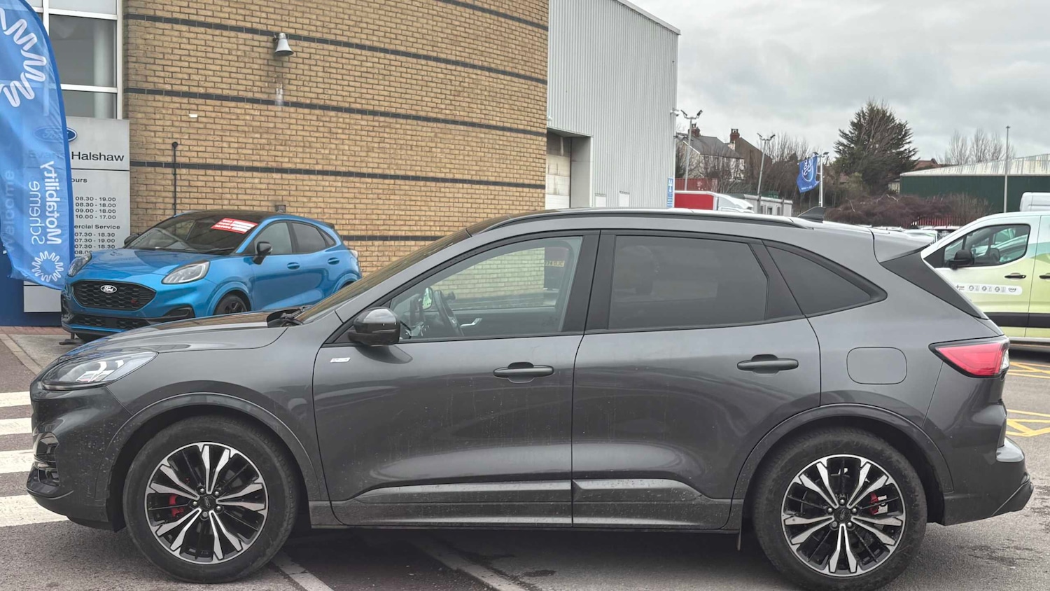 Used Ford Kuga 2023 for sale - 77540619: Photo 4