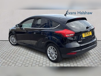 Used Ford Focus 2017 for sale - 79051613: Photo