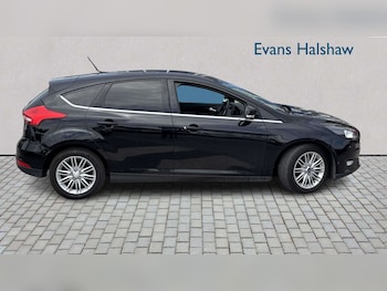 Used Ford Focus 2017 for sale - 79051613: Photo
