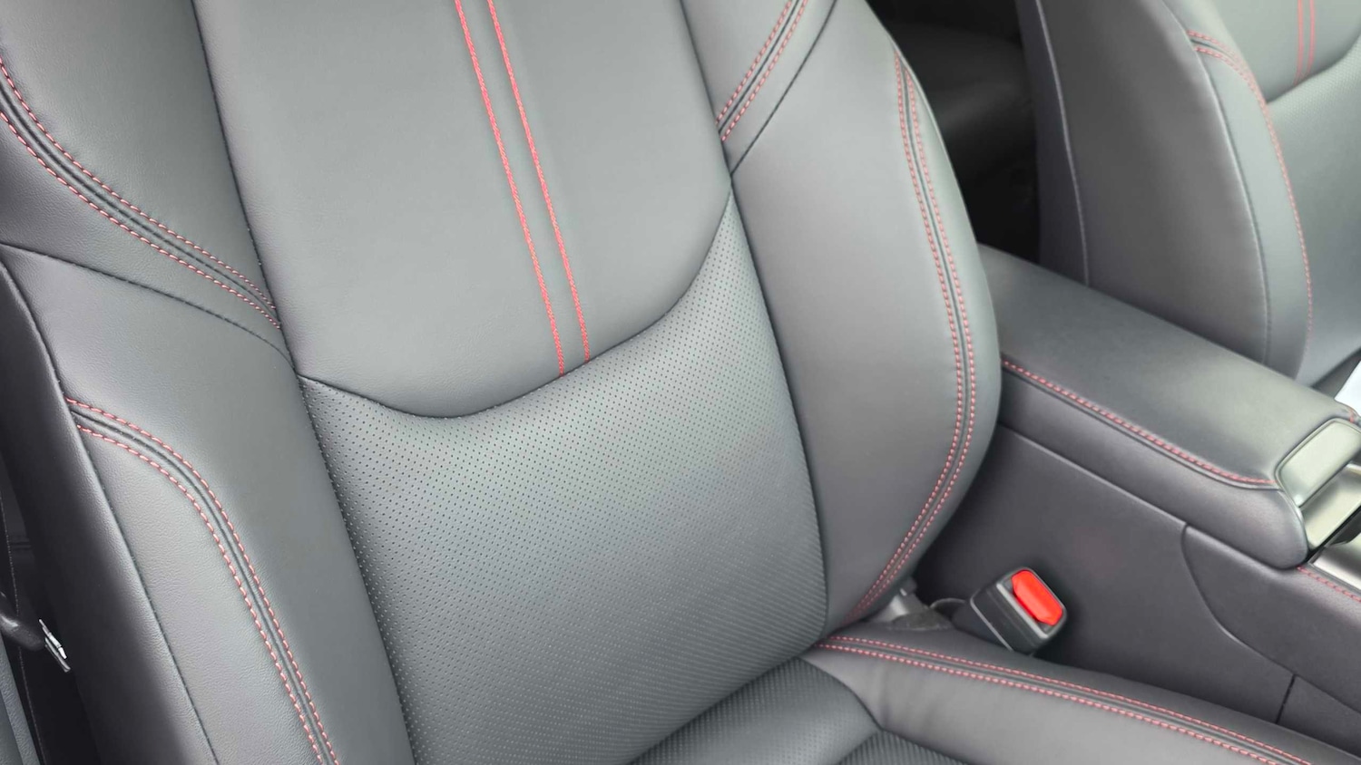 Used Lexus LBX 2025 for sale - 77389718: Photo 15