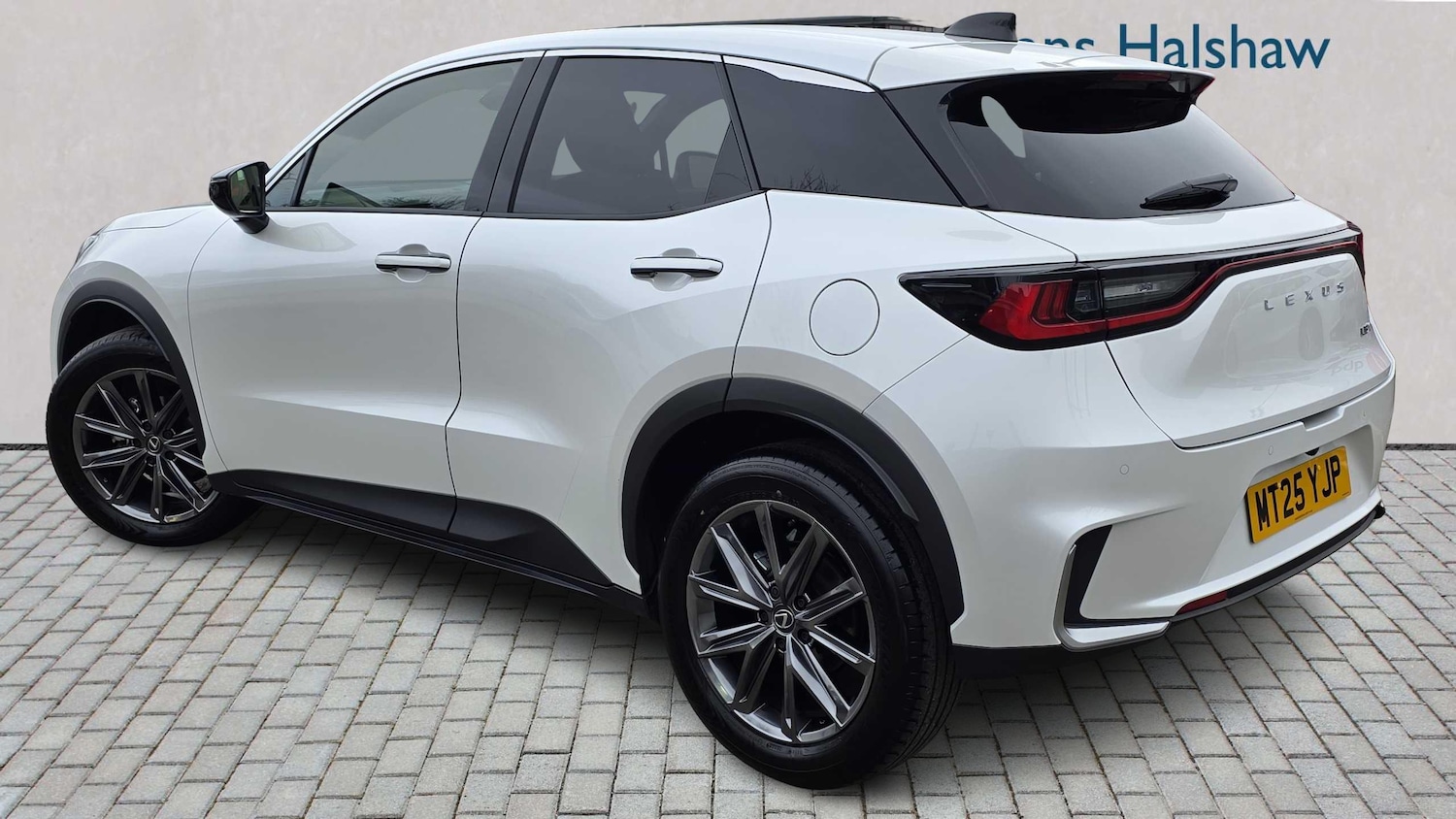 Used Lexus LBX 2025 for sale - 77389718: Photo 2