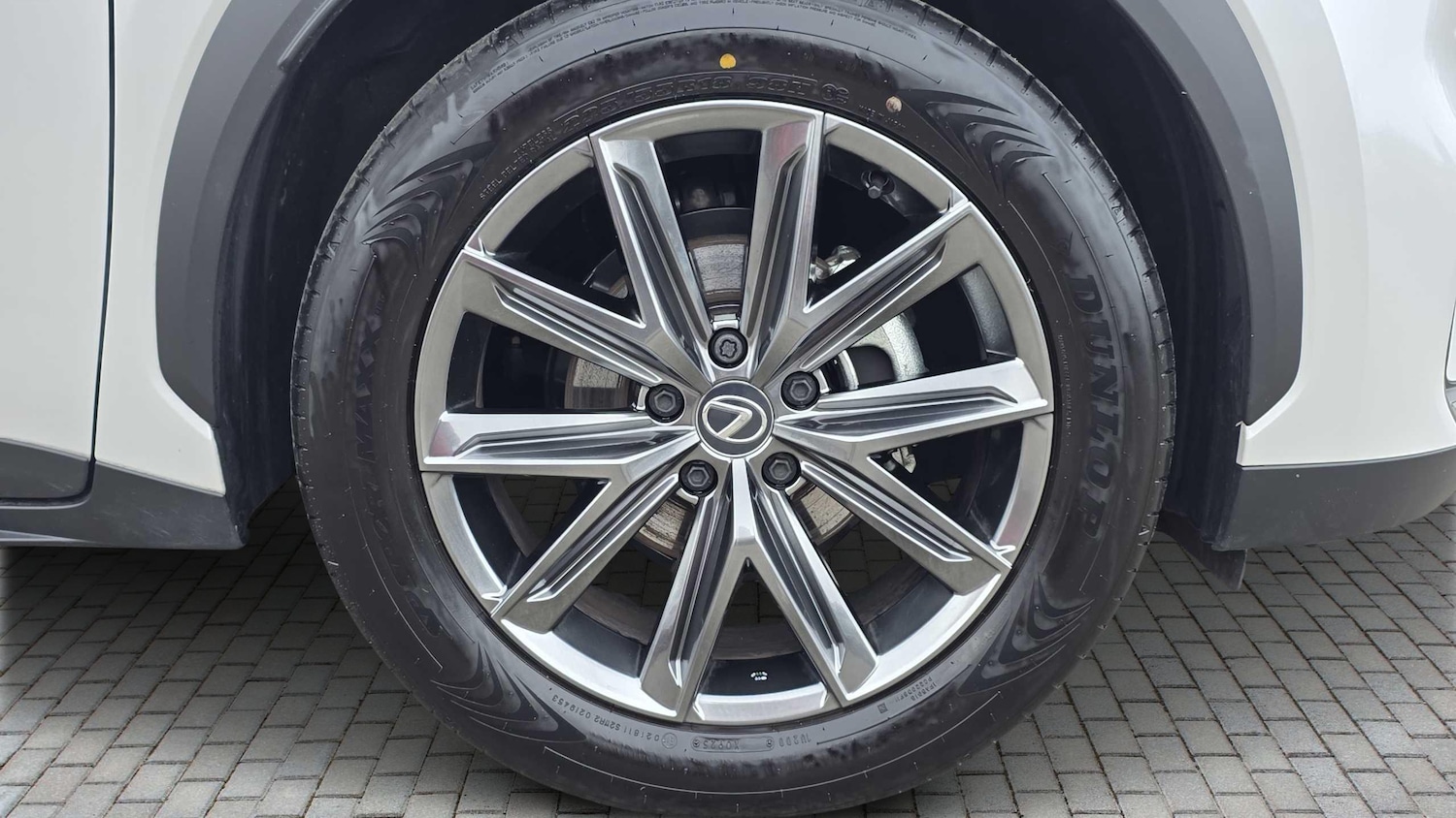 Used Lexus LBX 2025 for sale - 77389718: Photo 6