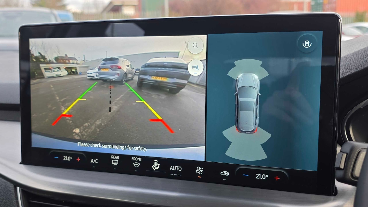 Used Ford Focus 2023 for sale - 77458458: Photo 12