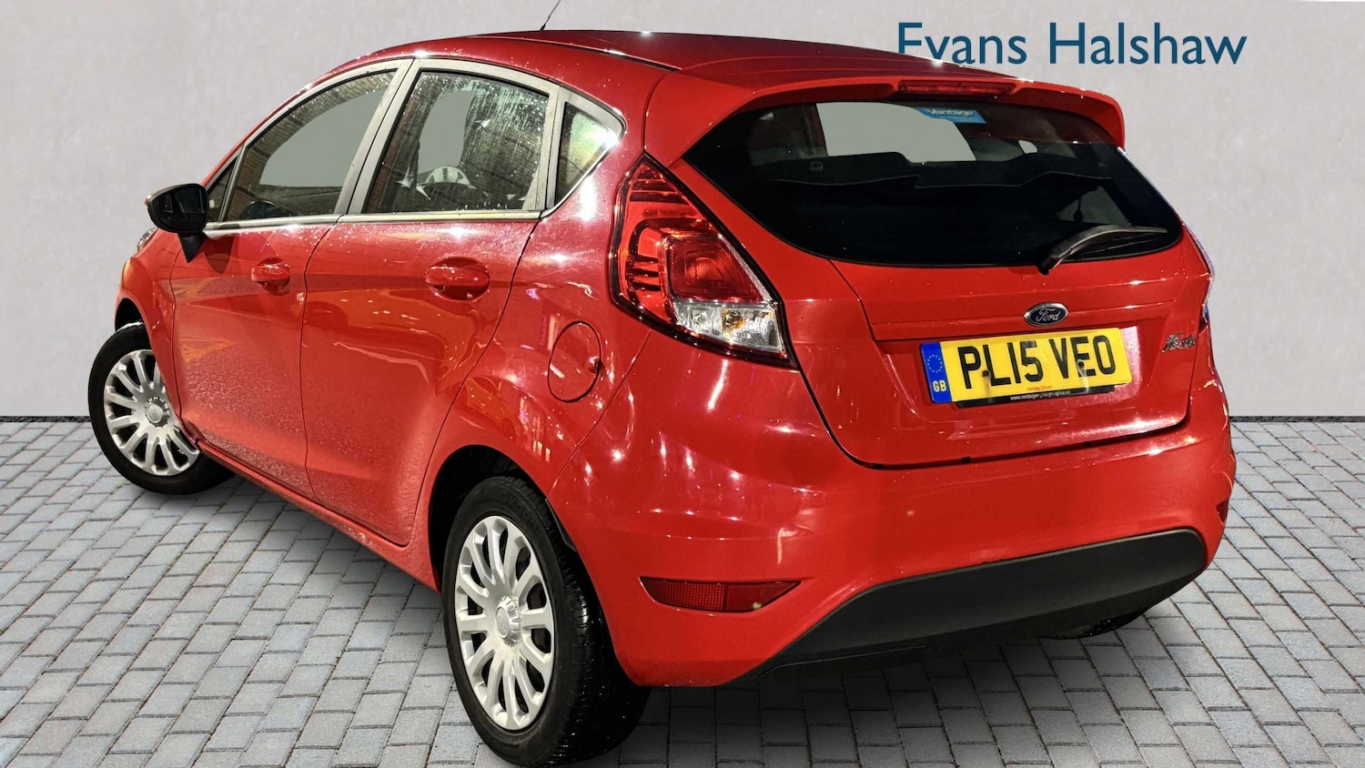 Used Ford Fiesta 2015 for sale - 76746194: Photo 2
