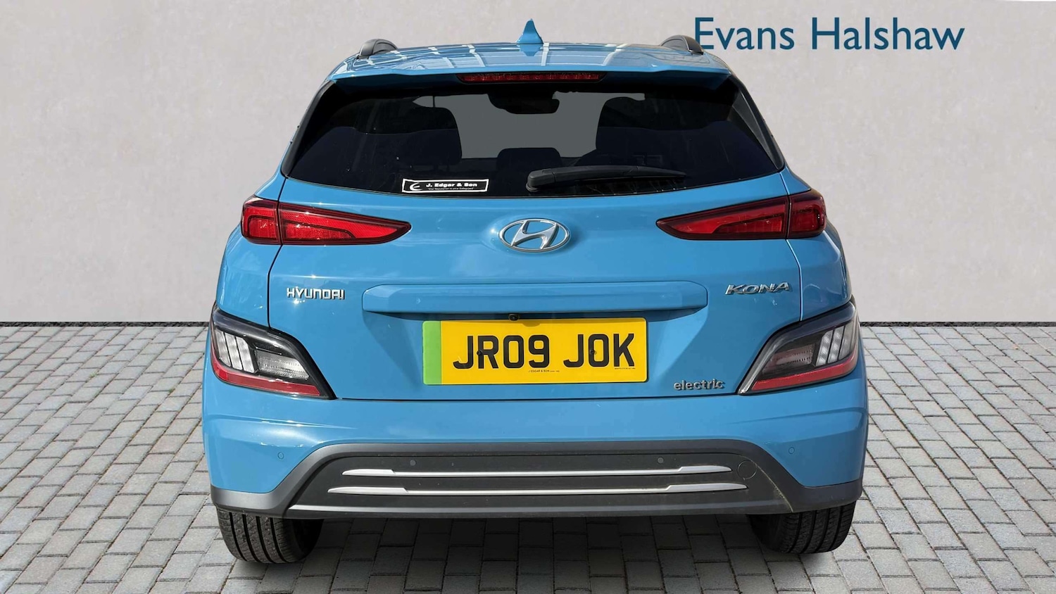Used Hyundai KONA 2023 for sale - 78024524: Photo 4