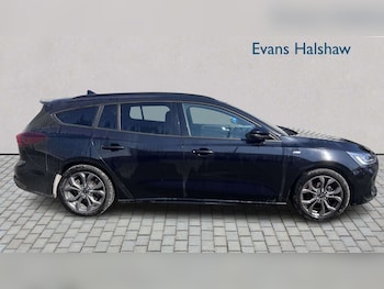 Used Ford Focus 2024 for sale - 79172343: Photo