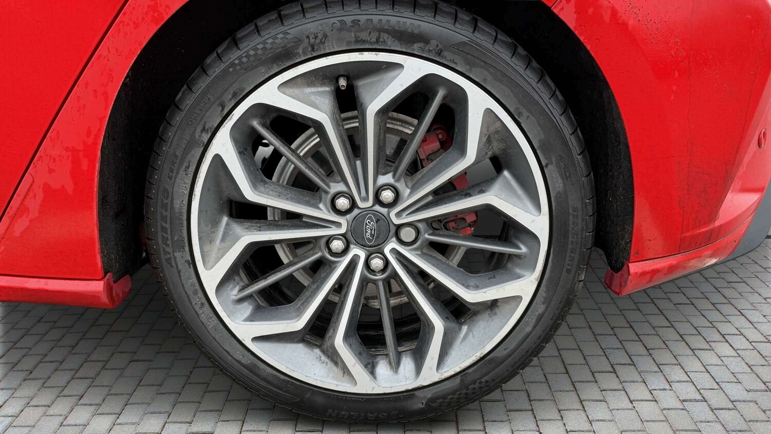 Used Ford Focus 2023 for sale - 77686605: Photo 6