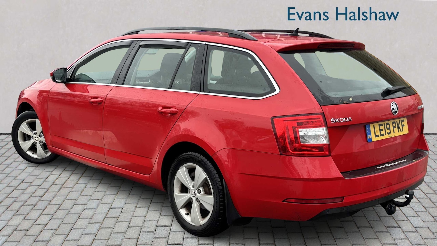 Used Skoda Octavia 2019 for sale - 76774188: Photo 2